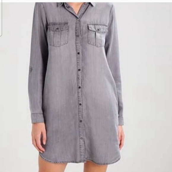PHILOSOPHY Denim Tencel Button Down  Shirt Dress In Light Blue. Size Small - Picture 2 of 14